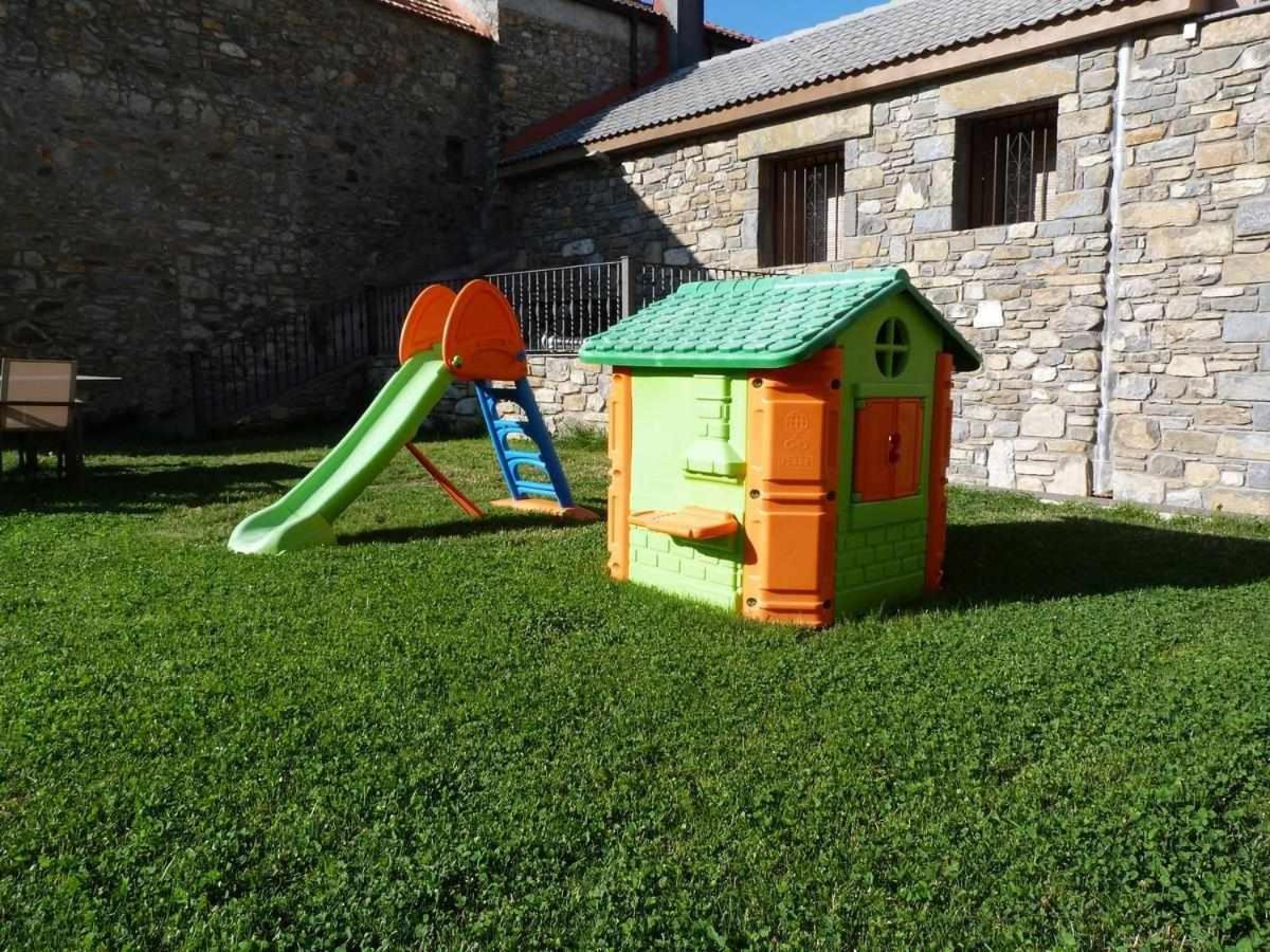 Apartamentos Puerta De Ordesa Laspuña Екстериор снимка